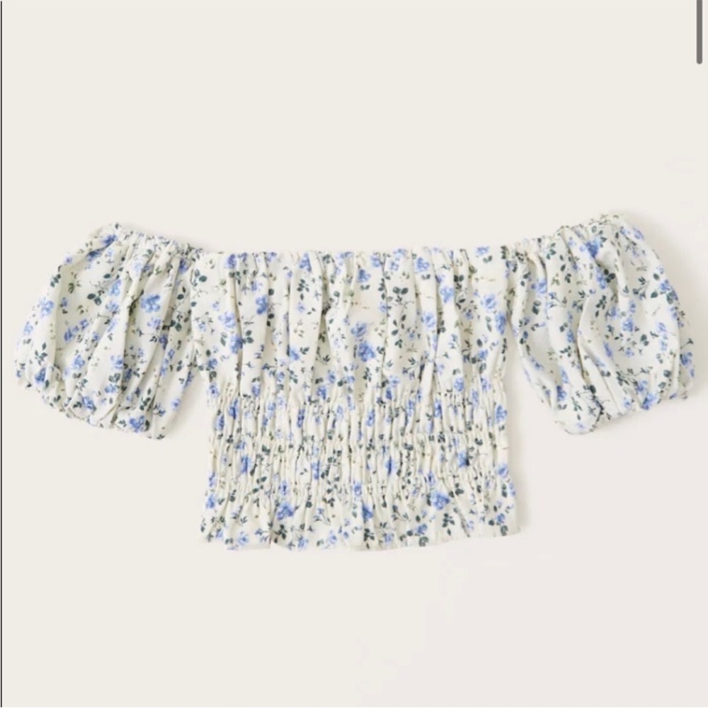 Abercrombie floral off-the-shoulder puff sleeve top - Size Small